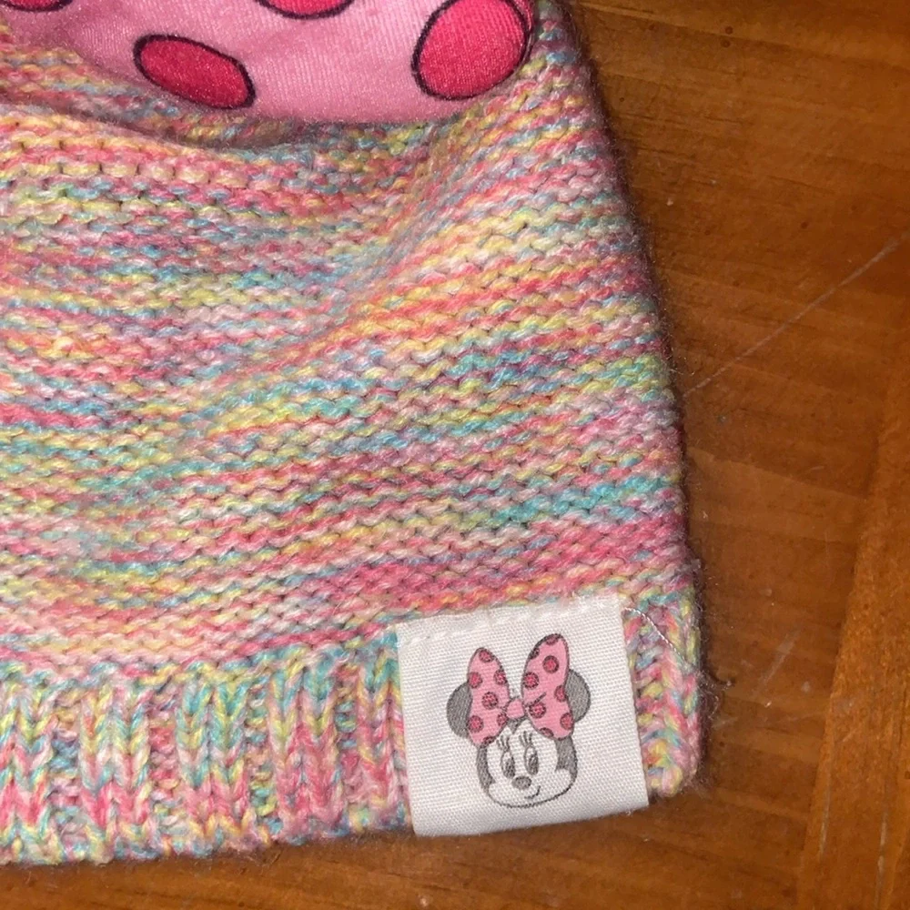 Disney Minnie Mouse Bow Beanie Xsmall/small fits size 3-6 100 polyester Pastels